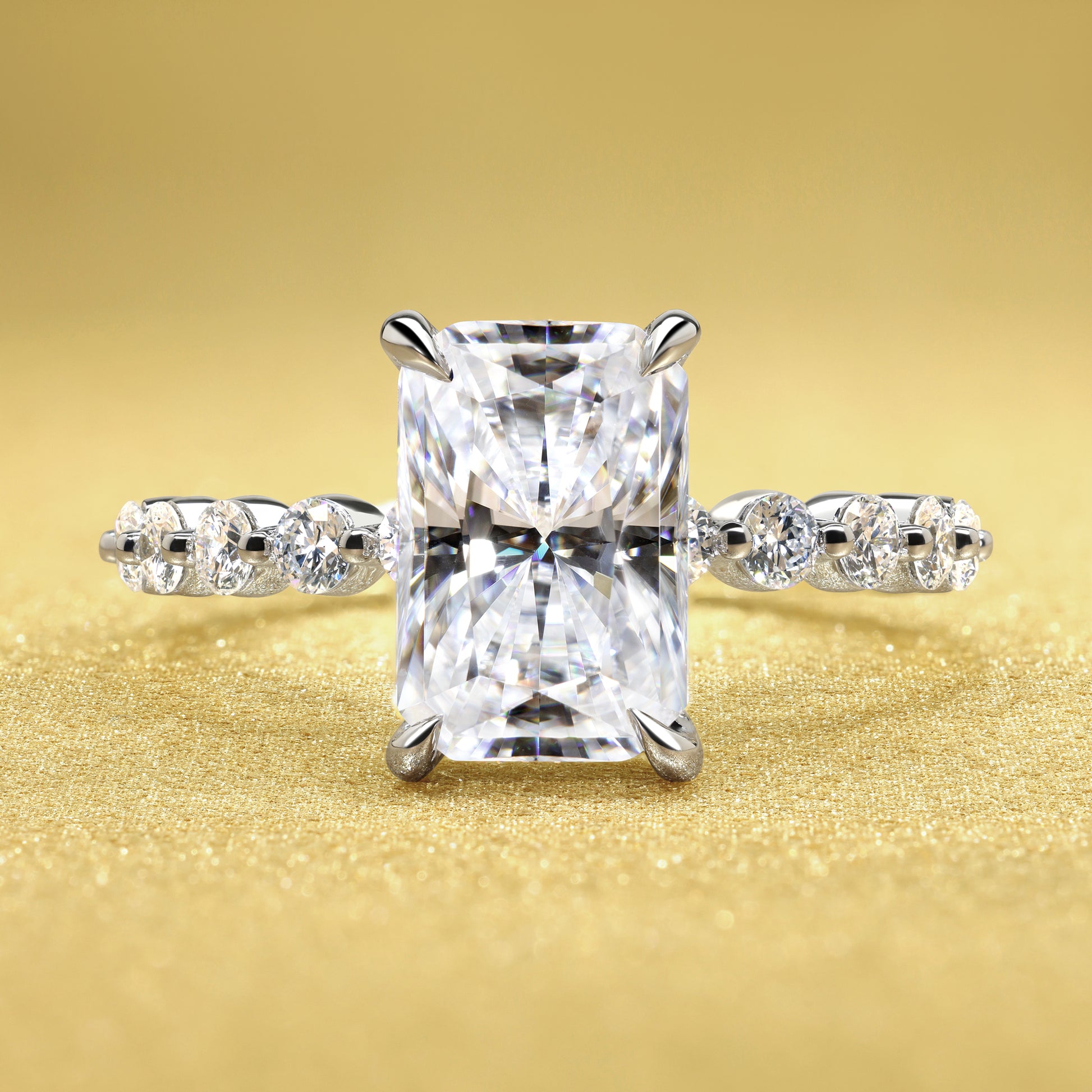 3 CT Radiant Cut Engagement Ring,radiant Moissanitesolitaire