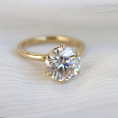 Classic Six-Prong 3ct Round Brilliant-cut Hidden Eternity Halo Engagement Ring | Earthena Jewelry
