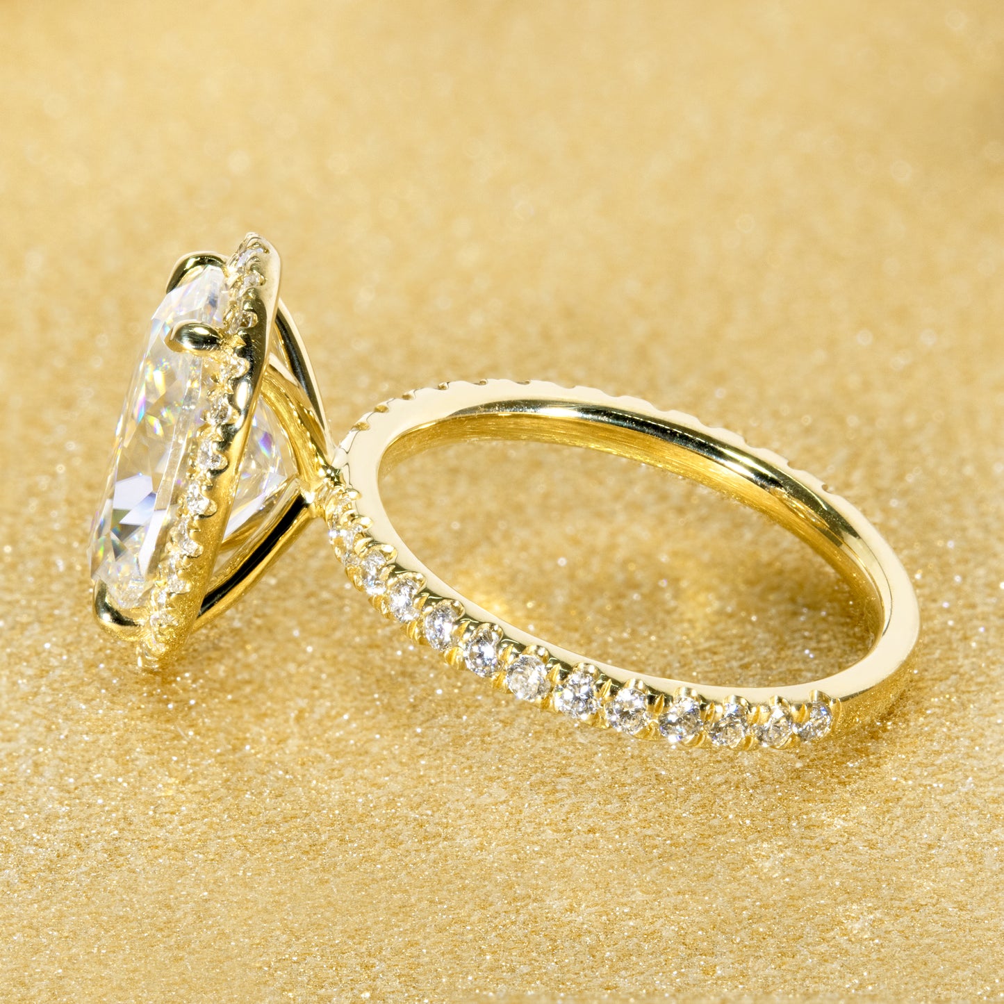 14K Gold Classic 4ct Elongated Oval-cut Halo Moissanite and Diamond Engagement Ring | Earthena Jewelry